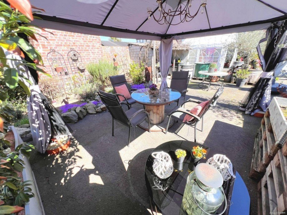 Sonnenterrasse Zweifamilienhaus Neuss / Hoisten