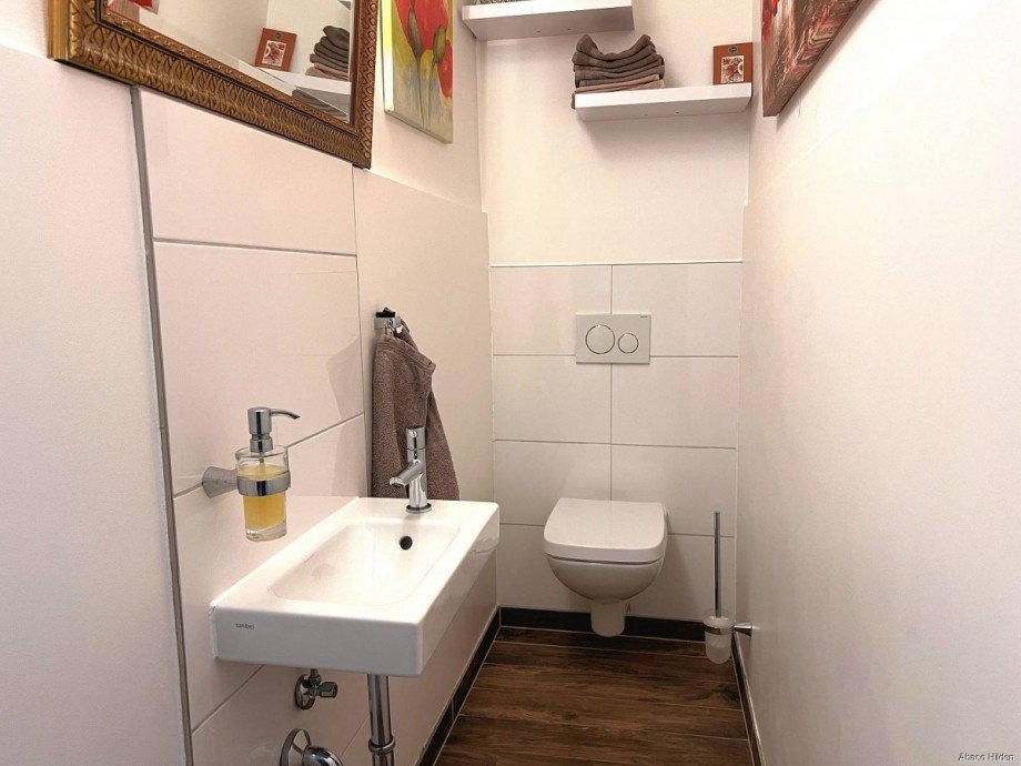 G�ste WC Zweifamilienhaus Neuss / Hoisten