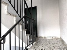 Treppenhaus Vollvermietetes, sehr gepflegtes Wohn- und Gesch�ftshaus in bester Citylage von Hilden