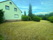 GST Haus seitlich Attraktives gro�es Baugrundst�ck mit Abrisshaus in Erkrath-Kempen