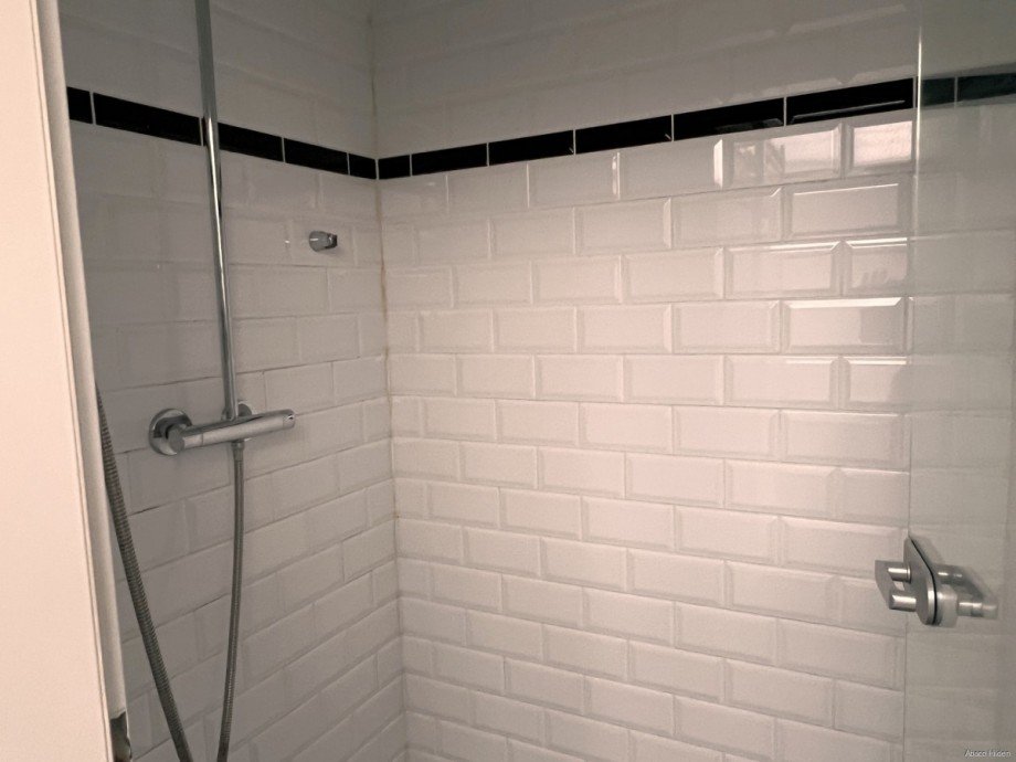OG Bad - Dusche Wohn- / Gesch�ftshaus Hilden